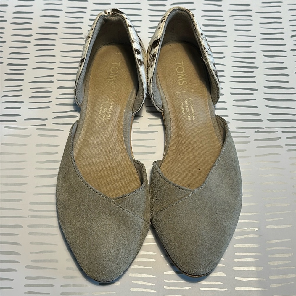 TOMS Jutti Dorsay Size 5 Taupe Gray Suede Cowhide Dorsay Flats Shoes Women